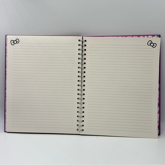 Hello Kitty and Friends Large Spiral Notebook (HKF Snapshot) - Picture 4 of 8